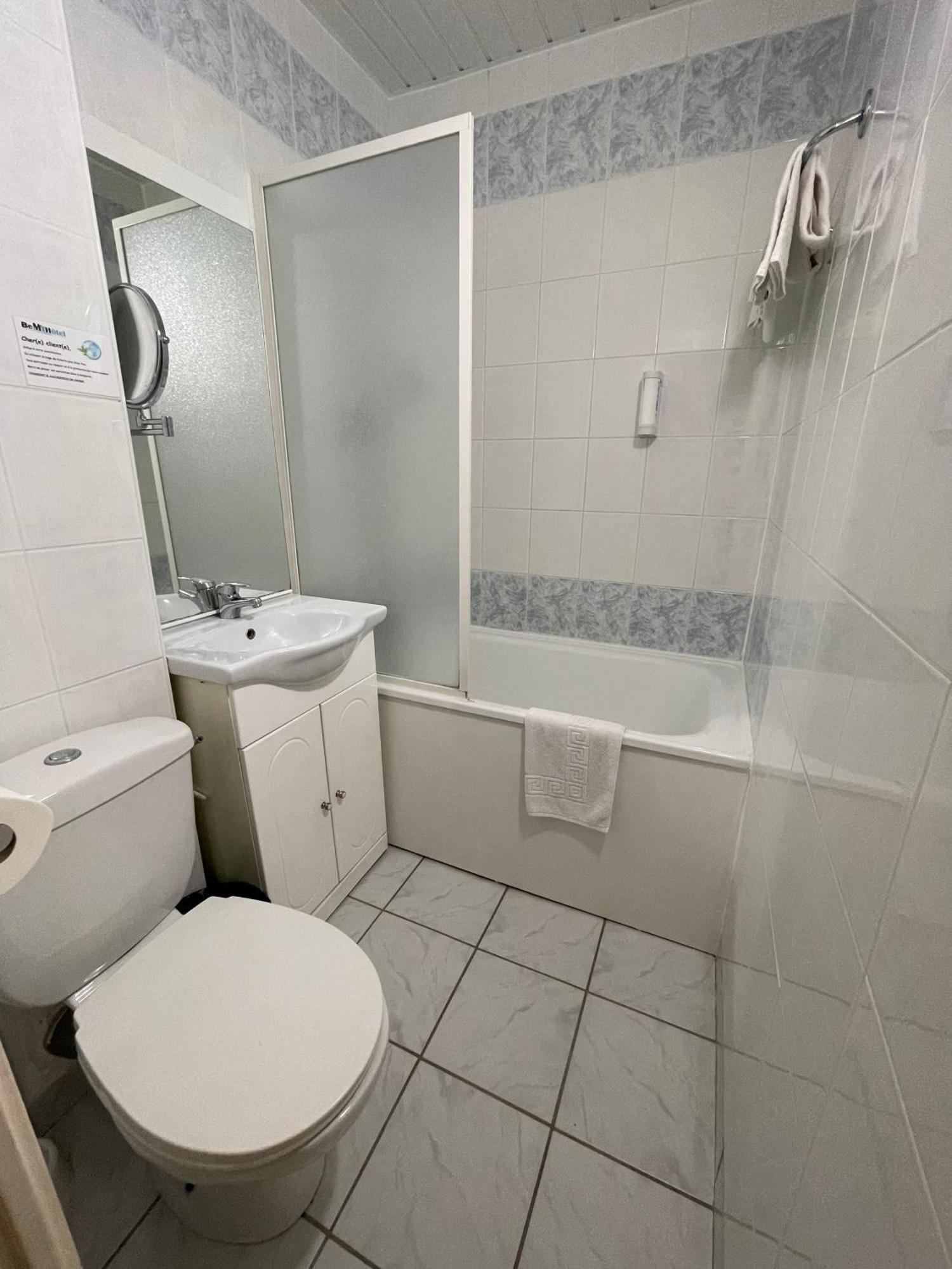Be Myhotel Évreux Eksteriør bilde