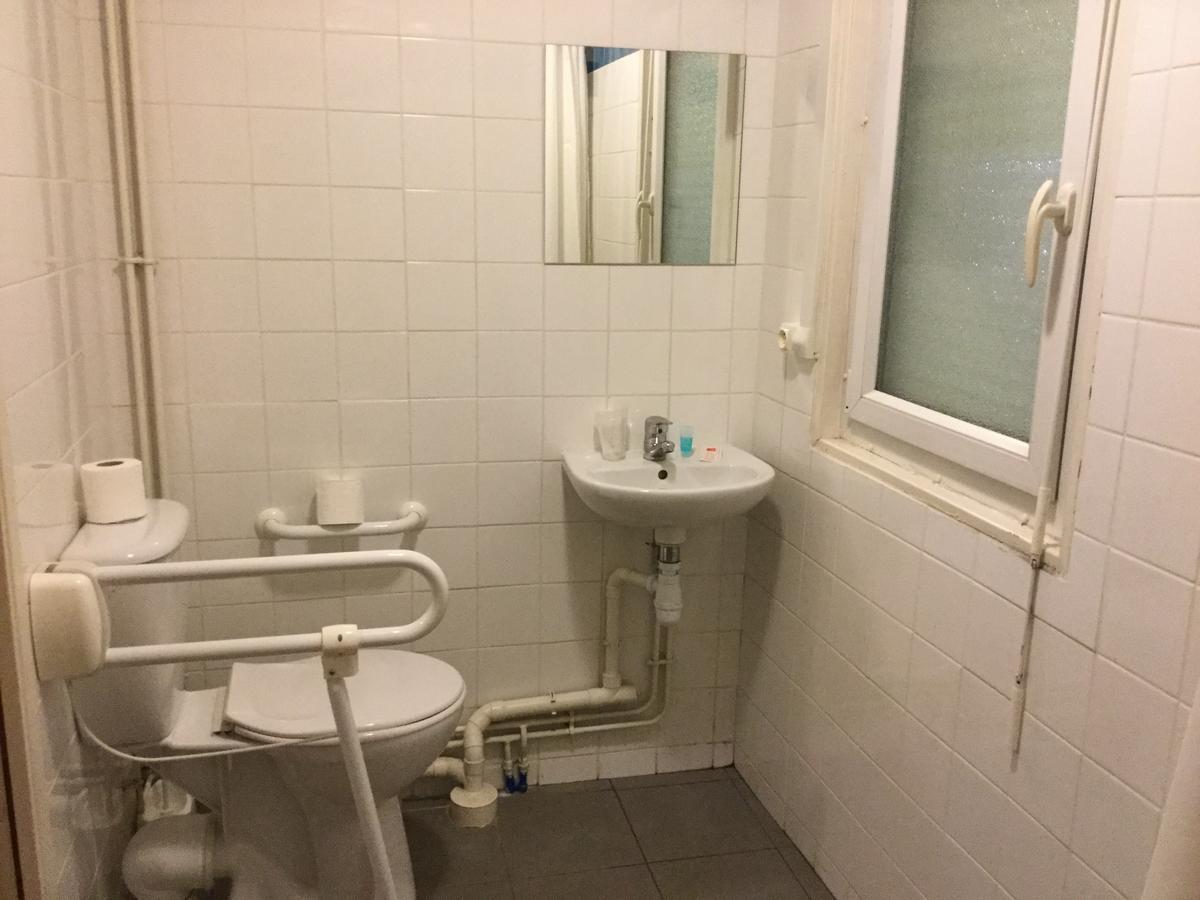 Be Myhotel Évreux Eksteriør bilde